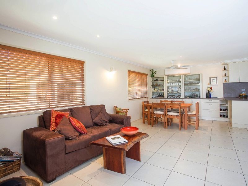 749 Sarina Beach Road, Sarina QLD 4737 LJ Hooker Sarina Sold