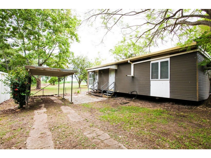 14 West Hill Road, Carmila QLD 4739