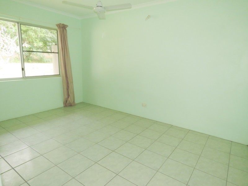 41 Crescent Street, Armstrong Beach QLD 4737