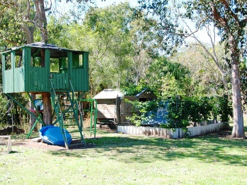 825 Grasstree Road, Sarina QLD 4737