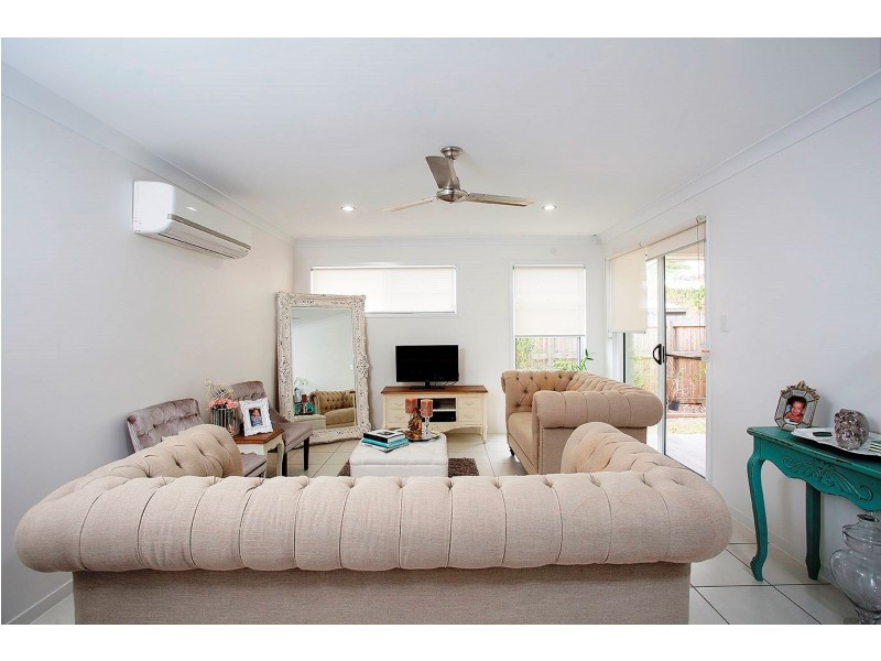 Unit 1/86 West Street, Sarina QLD 4737