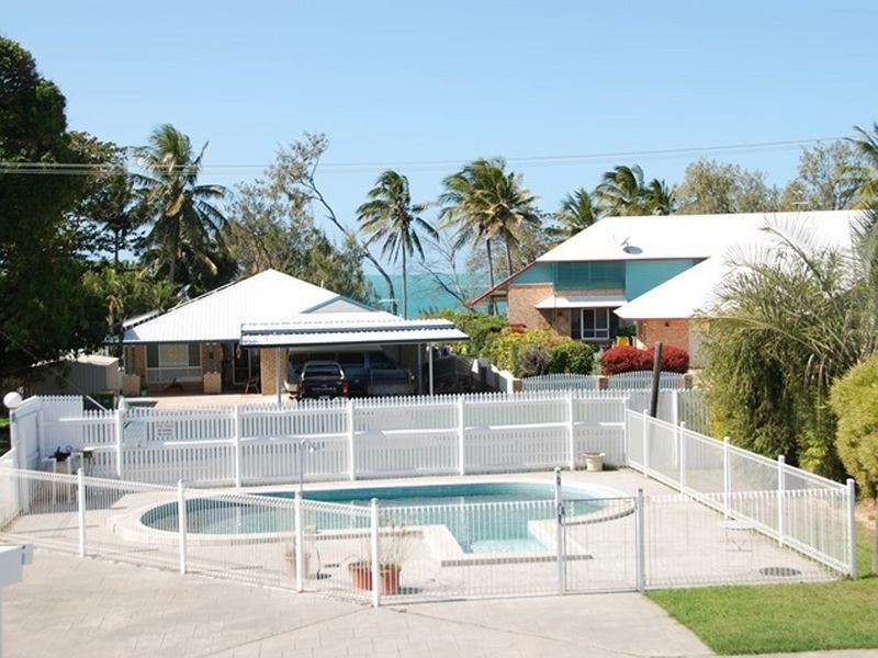 Campwin Beach QLD 4737