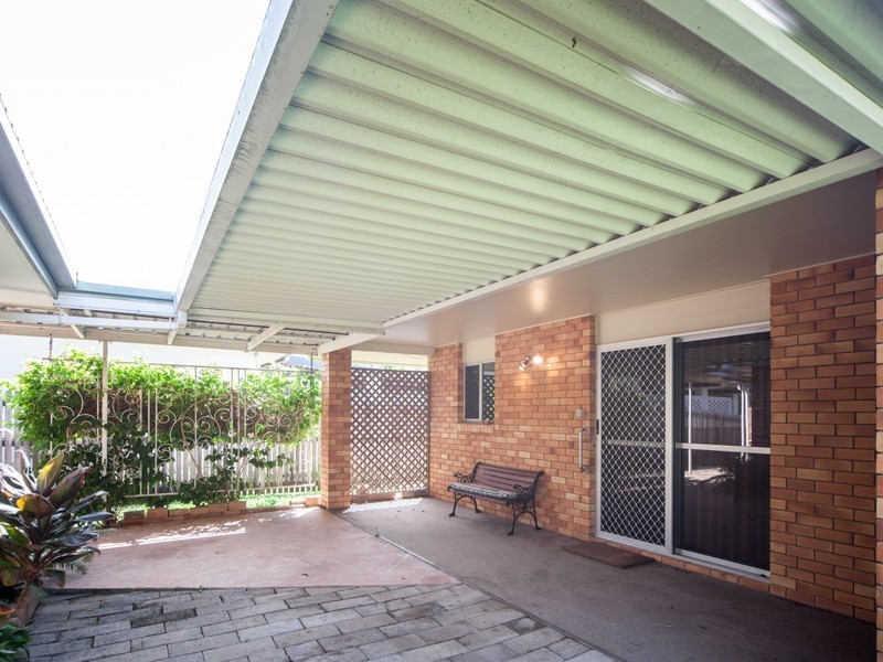 12 Lagoon Street, West Mackay QLD 4740