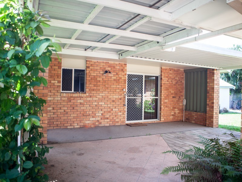 12 Lagoon Street, West Mackay QLD 4740