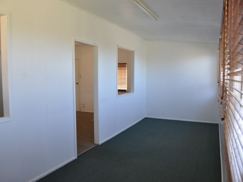 2 McCarthy Street, Hay Point QLD 4740