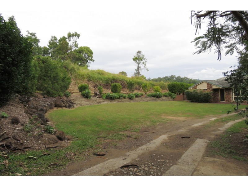 34 Grieshaber Drive, Sarina QLD 4737