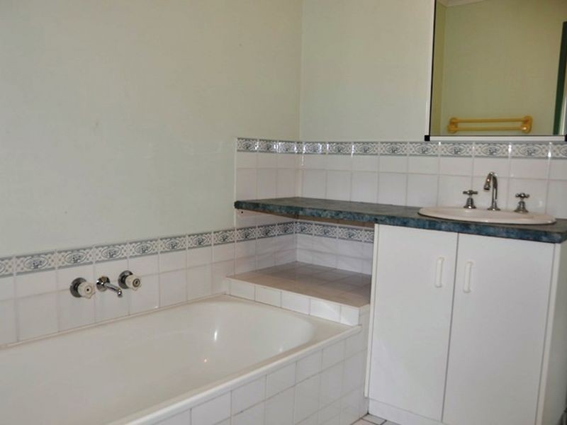 3 Castaway Close, Hay Point QLD 4740