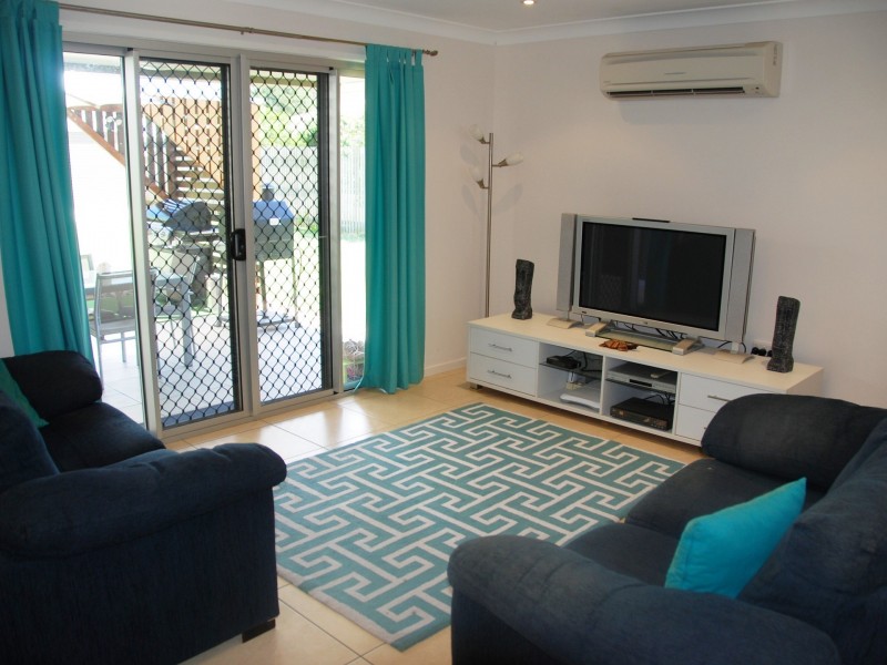 6 Rasmussen Court, Armstrong Beach QLD 4737