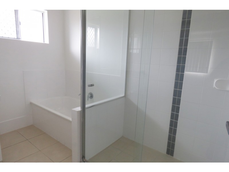 38 Deguara Avenue, Armstrong Beach QLD 4737