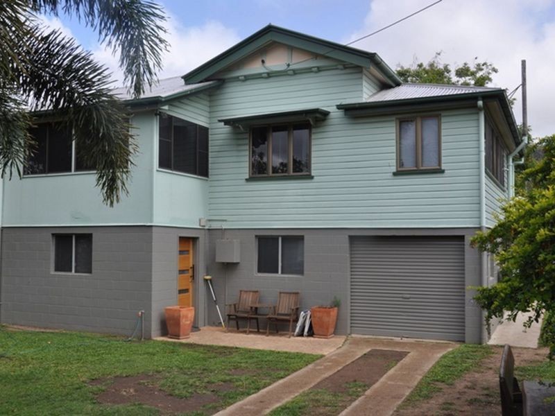 36 Range Road, Sarina QLD 4737