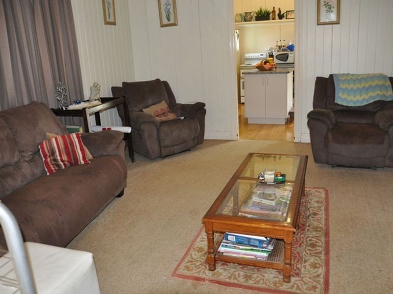 36 Range Road, Sarina QLD 4737