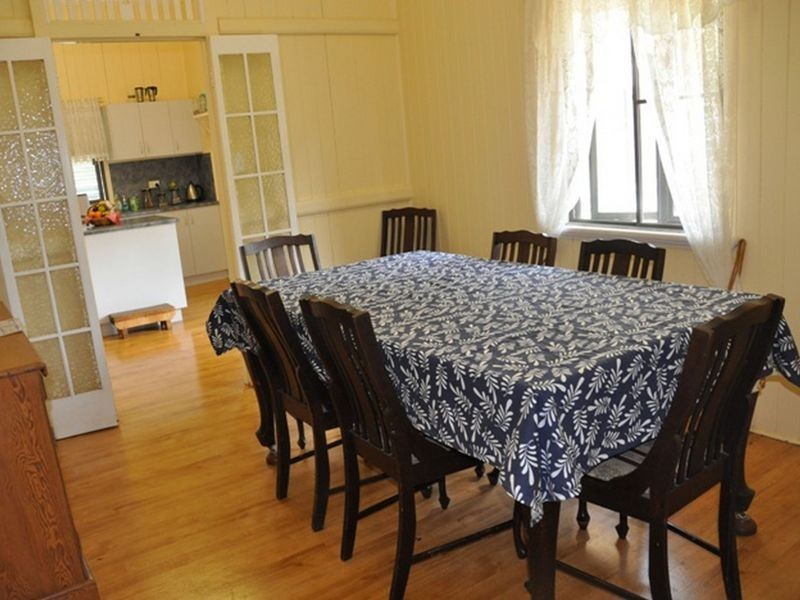 36 Range Road, Sarina QLD 4737