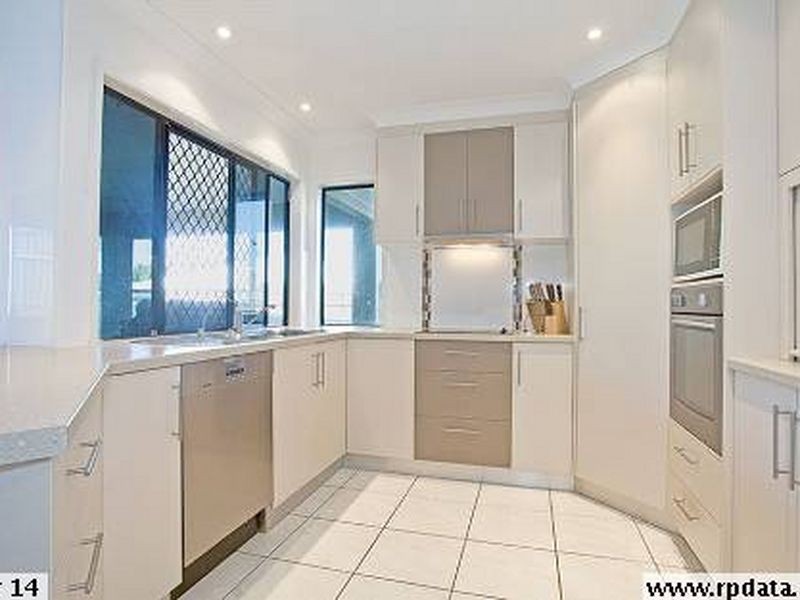 37 Morris Street, Campwin Beach QLD 4737