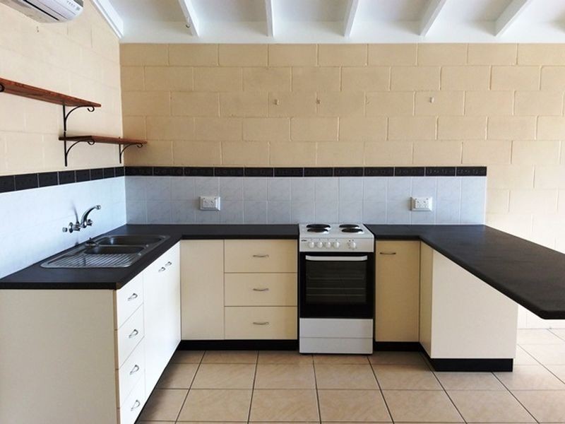 Unit 3/47 Owen Jenkins Drive, Sarina Beach QLD 4737