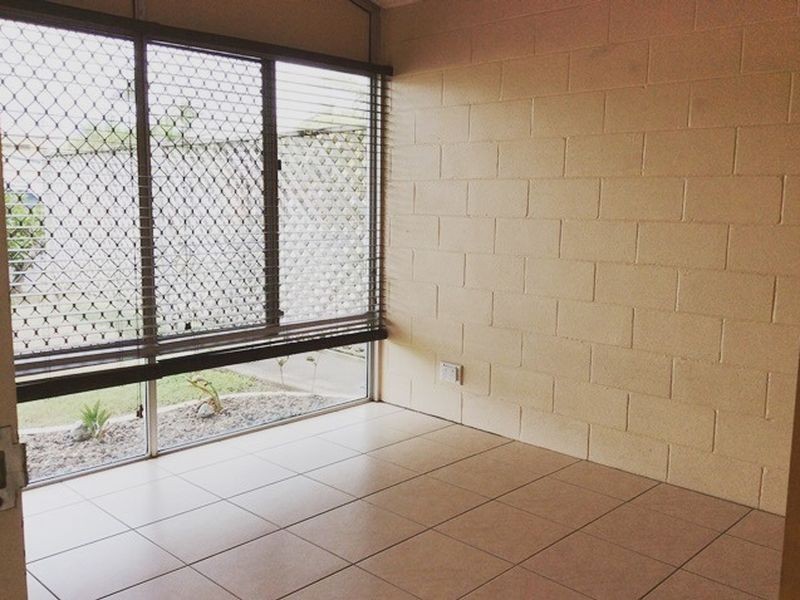 Unit 3/47 Owen Jenkins Drive, Sarina Beach QLD 4737