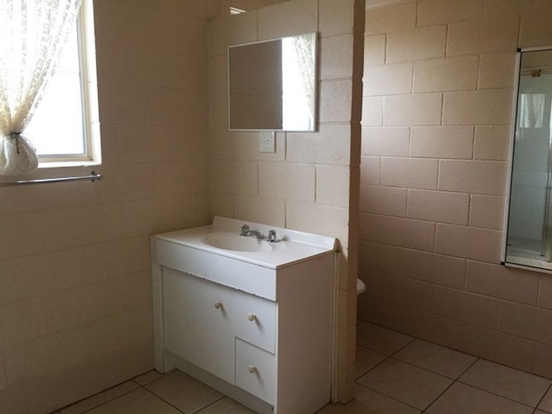 Unit 3/47 Owen Jenkins Drive, Sarina Beach QLD 4737