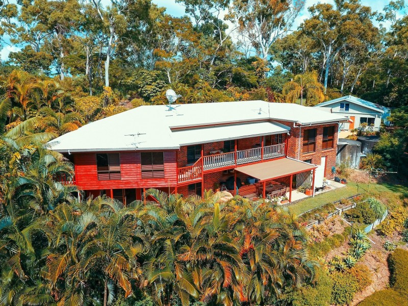 33 Cilla Hill Court, Sarina Beach QLD 4737
