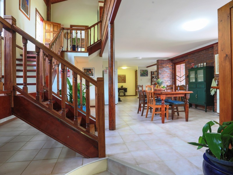 33 Cilla Hill Court, Sarina Beach QLD 4737