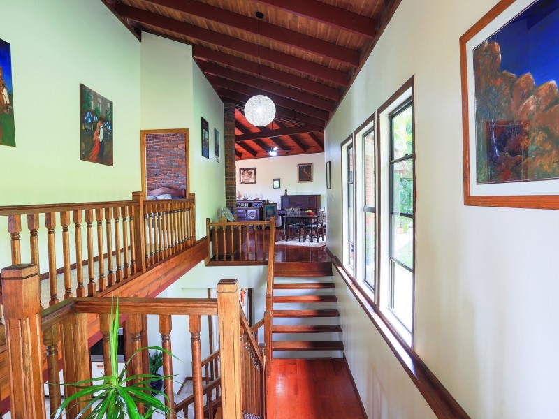 33 Cilla Hill Court, Sarina Beach QLD 4737