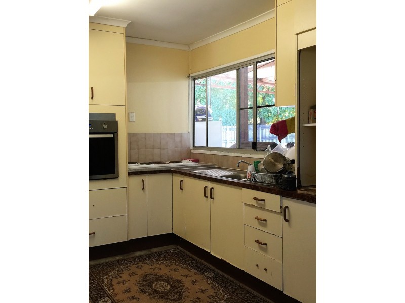 8 Kataryn Avenue, Grasstree Beach QLD 4740