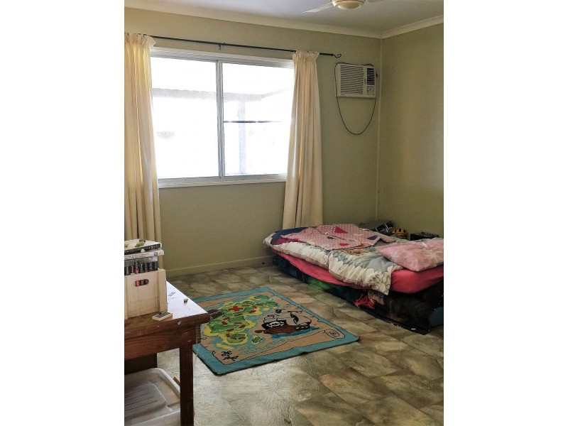 8 Kataryn Avenue, Grasstree Beach QLD 4740