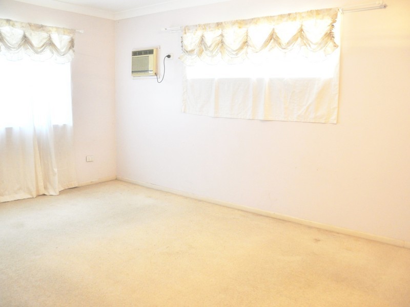 14 Ware Avenue, Sarina QLD 4737
