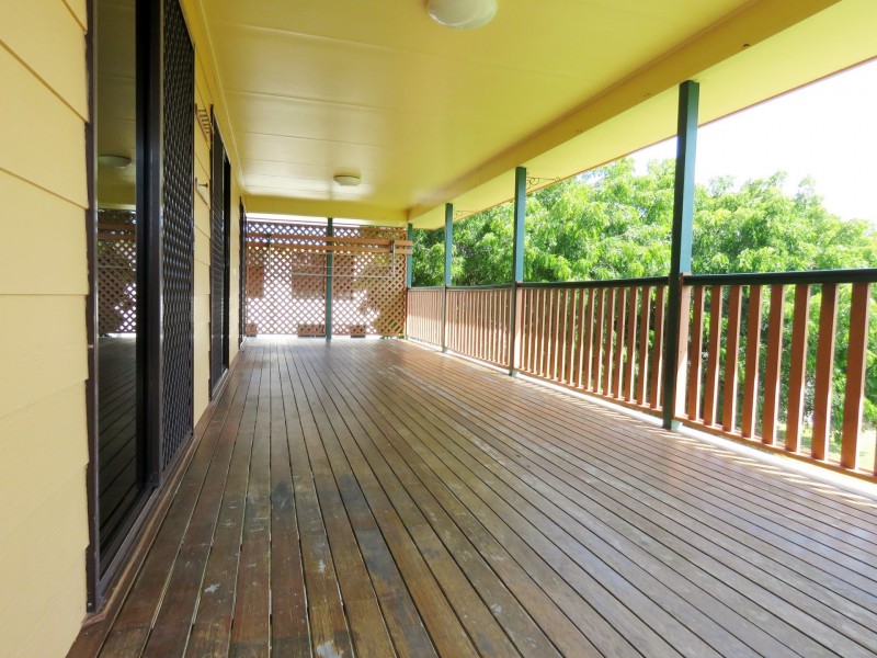 10 Morris Street, Campwin Beach QLD 4737
