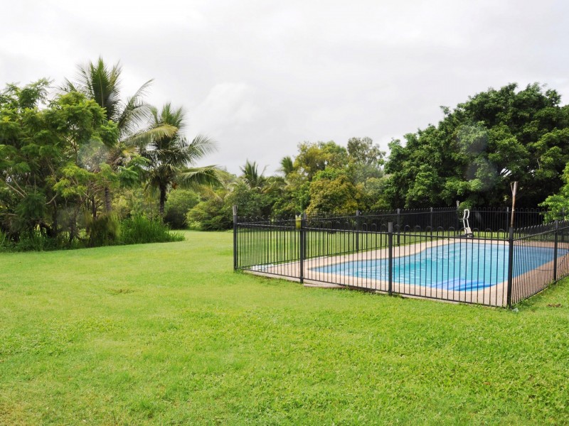 27 Ceder St, Hay Point QLD 4740