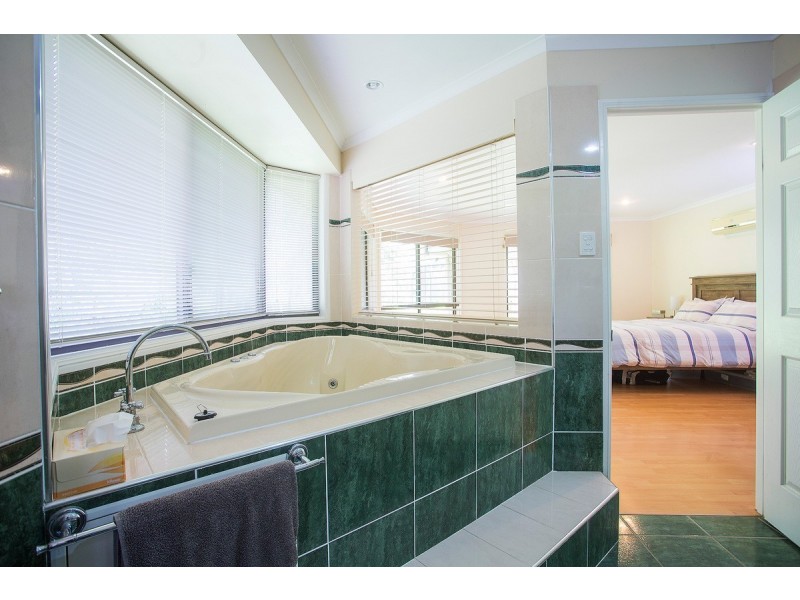 52 Gumnut Drive, Alligator Creek QLD 4740