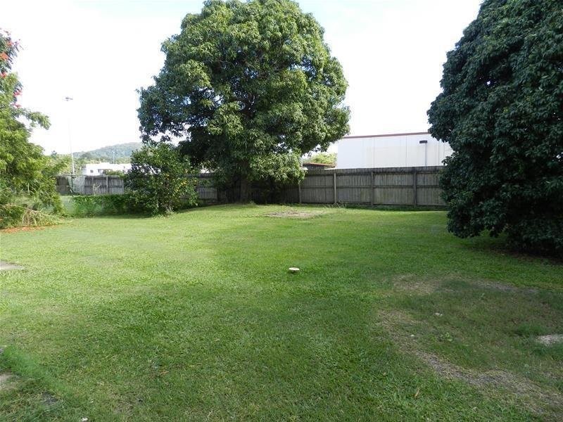 5 & 7 Brewers Road, Sarina QLD 4737