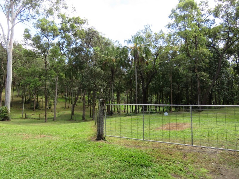 52 Gumnut Drive, Sarina QLD 4737