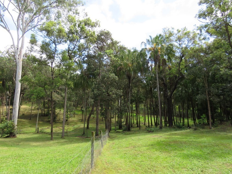 52 Gumnut Drive, Sarina QLD 4737