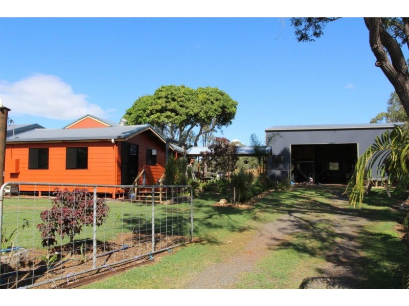 21 Margaret Street, St Lawrence QLD 4707