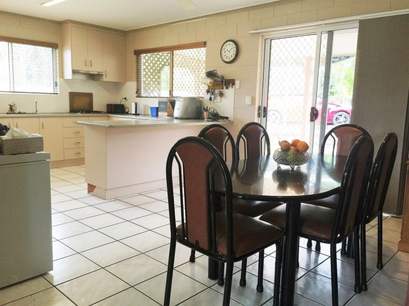 41 Windsor Drive, Hay Point QLD 4740