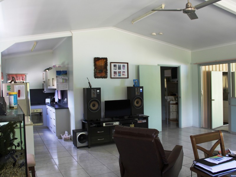 97 Colonial Drive, Clairview QLD 4741