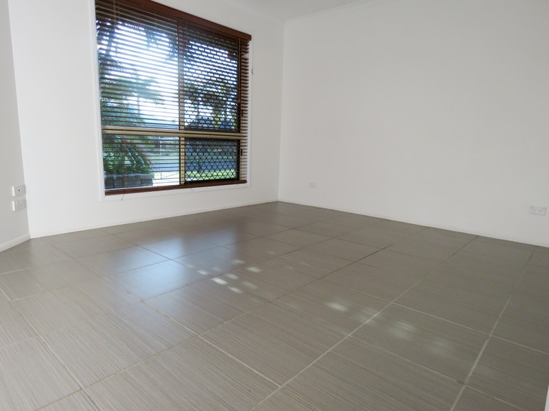 11 Lando Avenue, Sarina QLD 4737