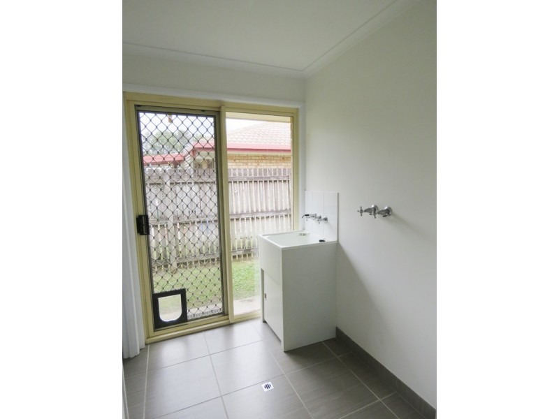 11 Lando Avenue, Sarina QLD 4737