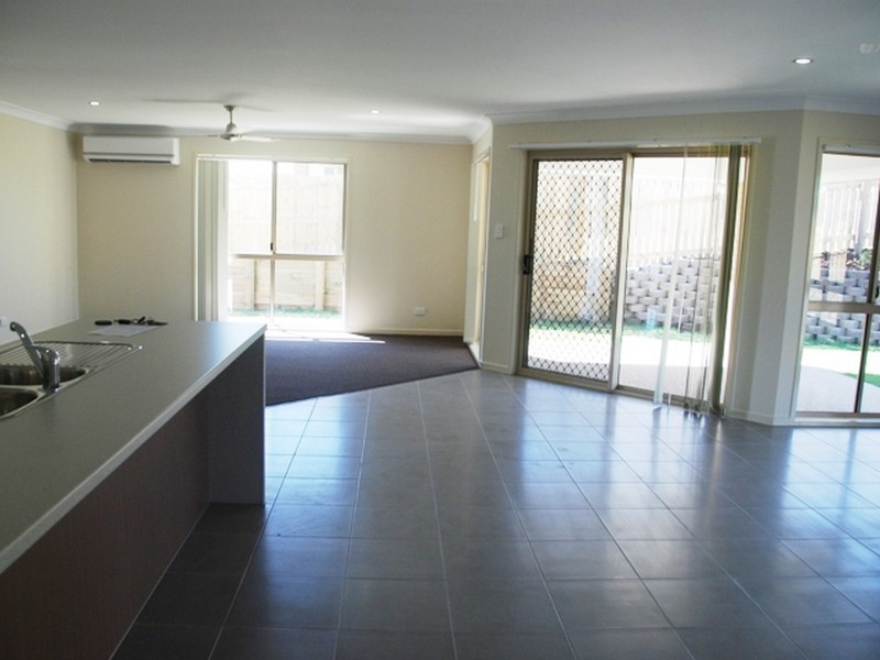 27 Morris Street, Campwin Beach QLD 4737