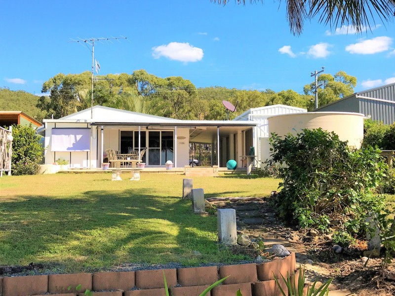 40 Colonial Drive, Clairview QLD 4741