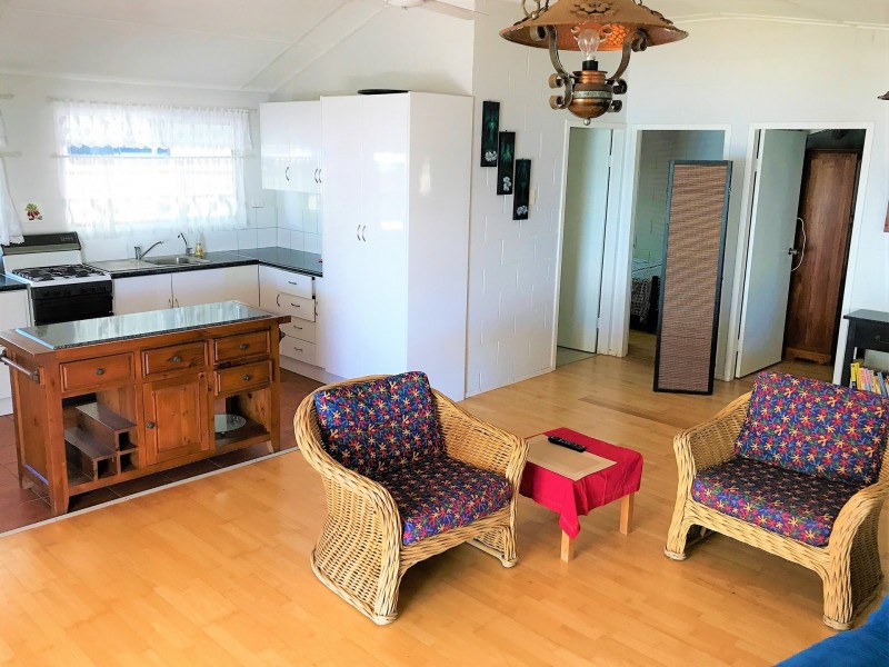 40 Colonial Drive, Clairview QLD 4741
