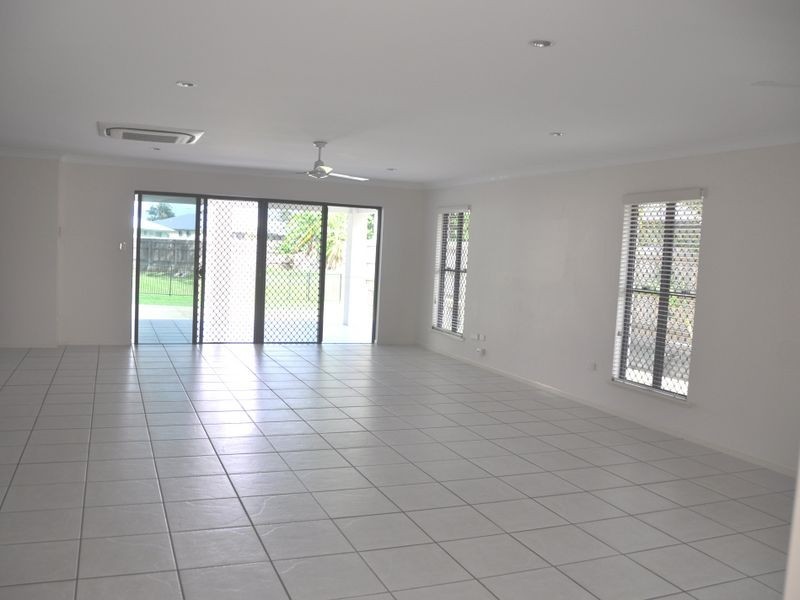 41 Melba Street, Armstrong Beach QLD 4737