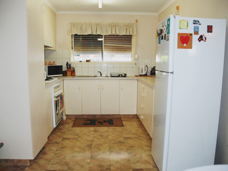 2/393 Bridge Road, Mackay QLD 4740