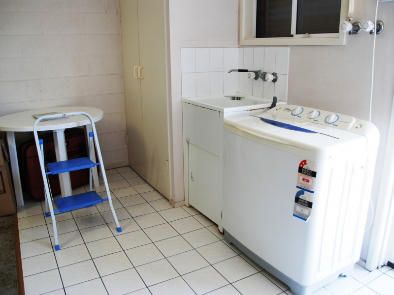 2/393 Bridge Road, Mackay QLD 4740