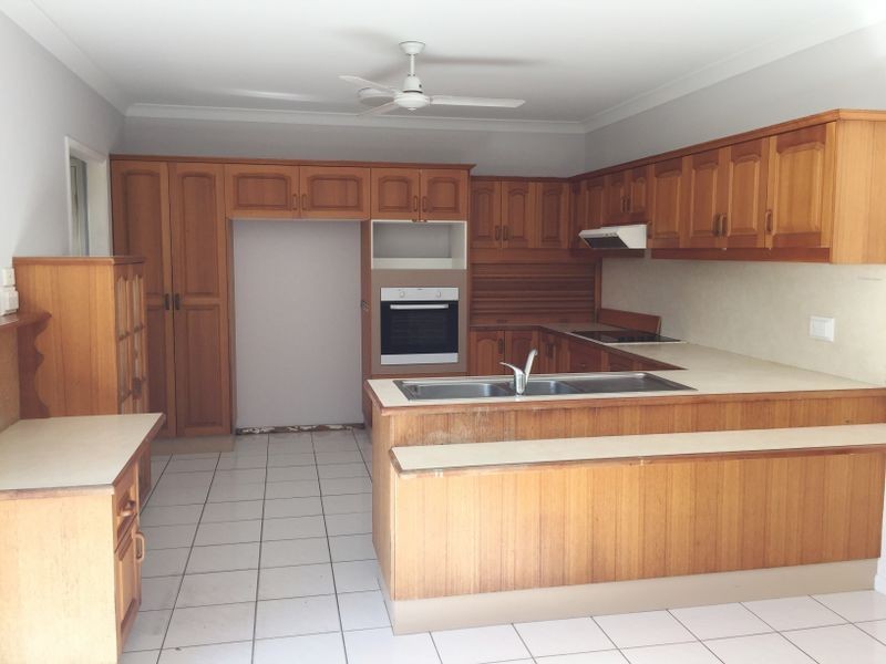 13 Rasmussen Avenue, Hay Point QLD 4740