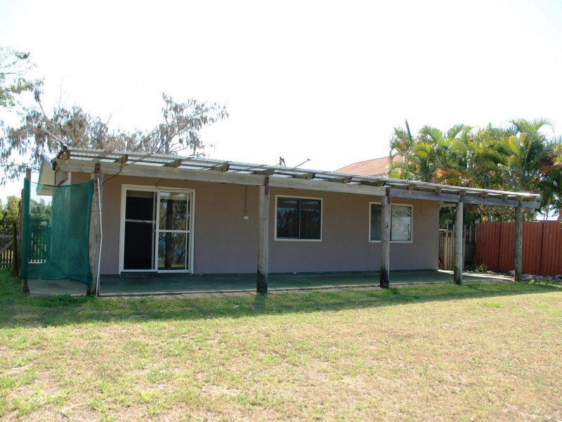 83 Rasmussen Avenue, Hay Point QLD 4740
