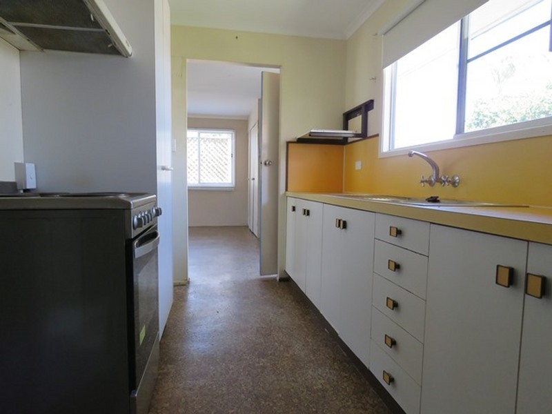 83 Rasmussen Avenue, Hay Point QLD 4740