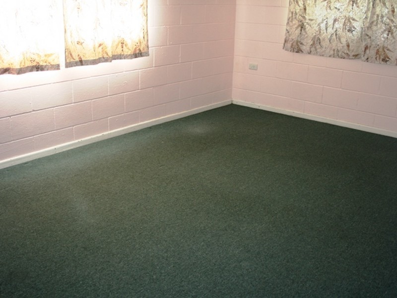 15 Langdon Street, Sarina QLD 4737