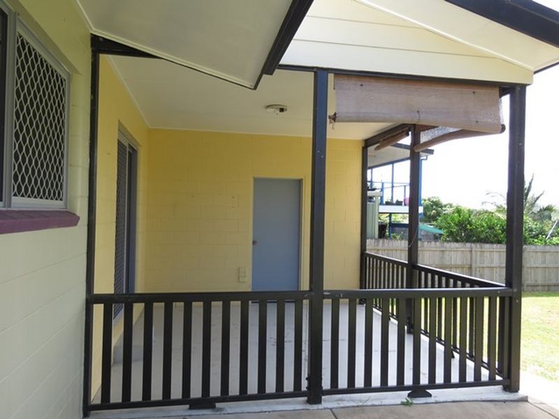 4 Morris Street, Campwin Beach QLD 4737