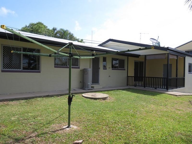 4 Morris Street, Campwin Beach QLD 4737