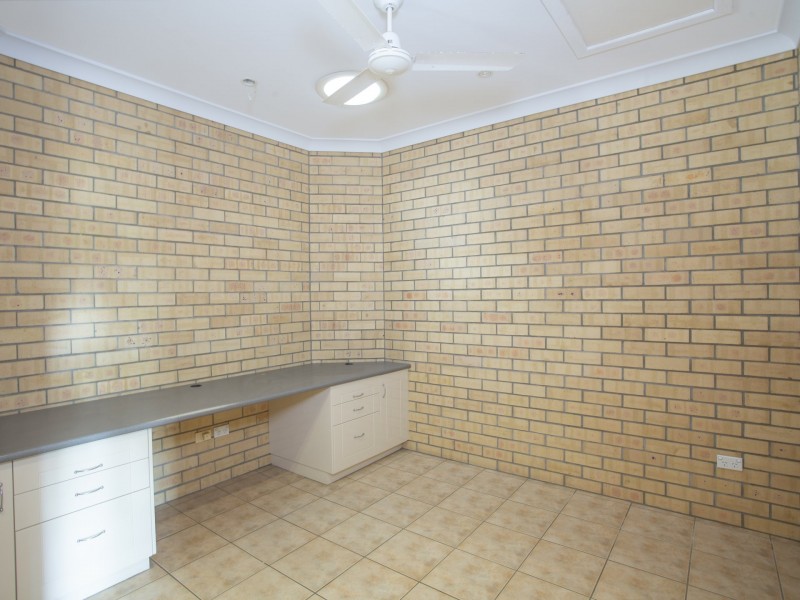 5 Tindaridge Court, Hay Point QLD 4740